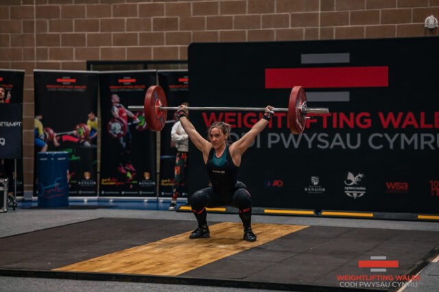 Megan Dixon 70kg Snatch