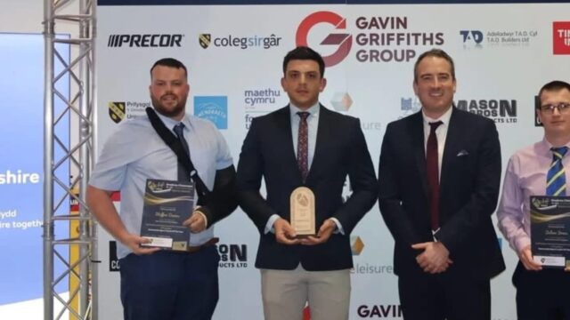 Llanelli weightlifting academy award